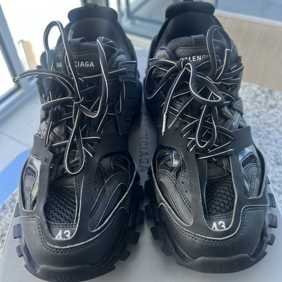 Balenciaga Track - Triple Black Size 10 US - Picture 4 of 4